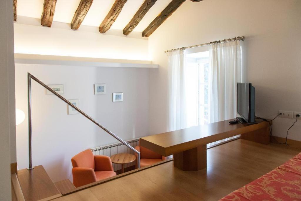 Liérganes Gastro Hotel La Giraldilla חדר תמונה
