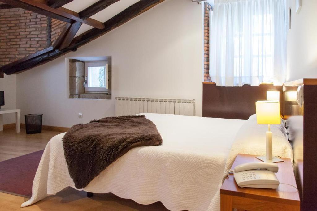 Liérganes Gastro Hotel La Giraldilla חדר תמונה