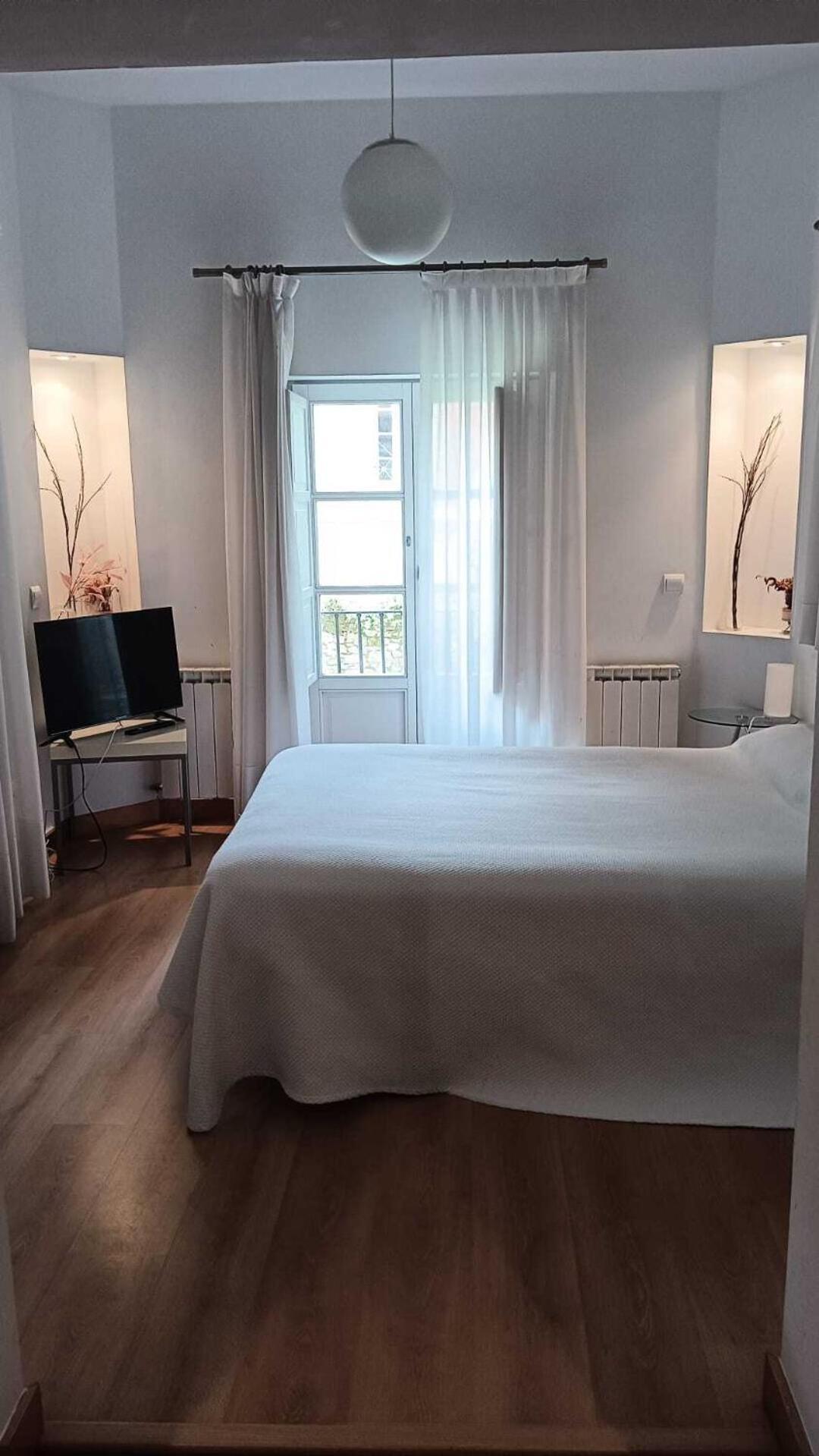 Liérganes Gastro Hotel La Giraldilla חדר תמונה